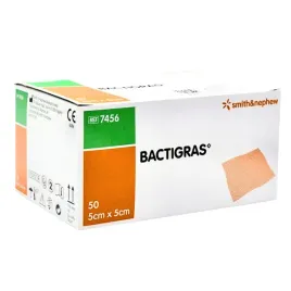 bactigras-5x5cm-na-rany-otarcia-oparzenia-50-szt