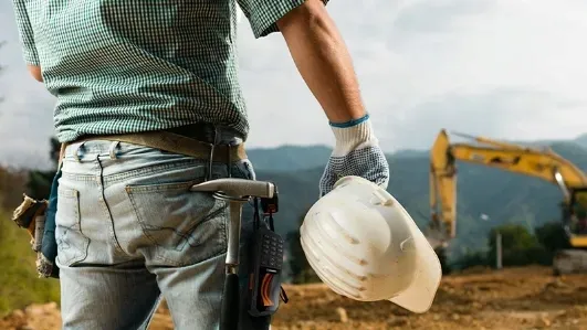 telefon-hammer-6-lte-material-tworzywo-sztuczne