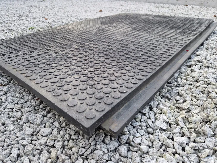 Mata drogowa 3,2x80x120 cm na tymczasowe drogi, ścieżki, place budowy, parkingi