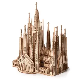 little-story-drewniane-puzzle-model-3d-sagrada-familia