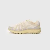 buty-nike-p-6000-r-365-stan-nowy