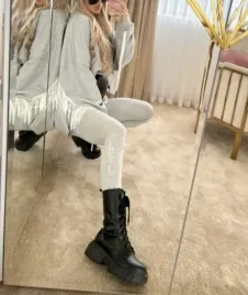 nelly-white-szare-legginsy-z-wiskozy-z-bialym-logo-just-unique-xs-s