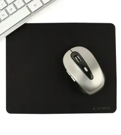 uniwersalna-podkladka-pod-mysz-do-komputera-laptopa-gumowa-czarna-22cm