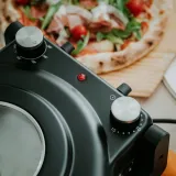 piec-do-pizzy-kamien-ceramiczny-regulacja-temperatury-do-400c-2-lopatki-stan-nowy-marka-adler