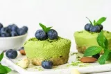 herbata-zielona-matcha-proszek-keto-do-latte-100g-ecobi-waga-z-opakowaniem-0-1-kg