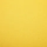 zolty-fotel-tapicerowany-z-drewna-kauczukowca-i-piankowym-wypelnieniem-material-obicia-tkanina