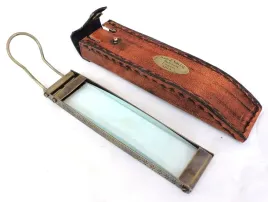 prostokatna-lupa-w-skorzanym-etui-replika-z-1814-r