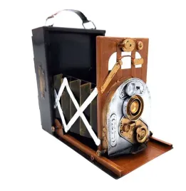 retro-aparat-figurka-prezent-dla-fotografa-lub-filmowca-vintage