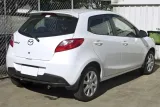 mazda-2-iii-de-2007-2014-chlapacze-stan-nowy