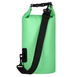 nc1703-worek-wodoodporny-zielony-10l-nils-camp-z-paskiem