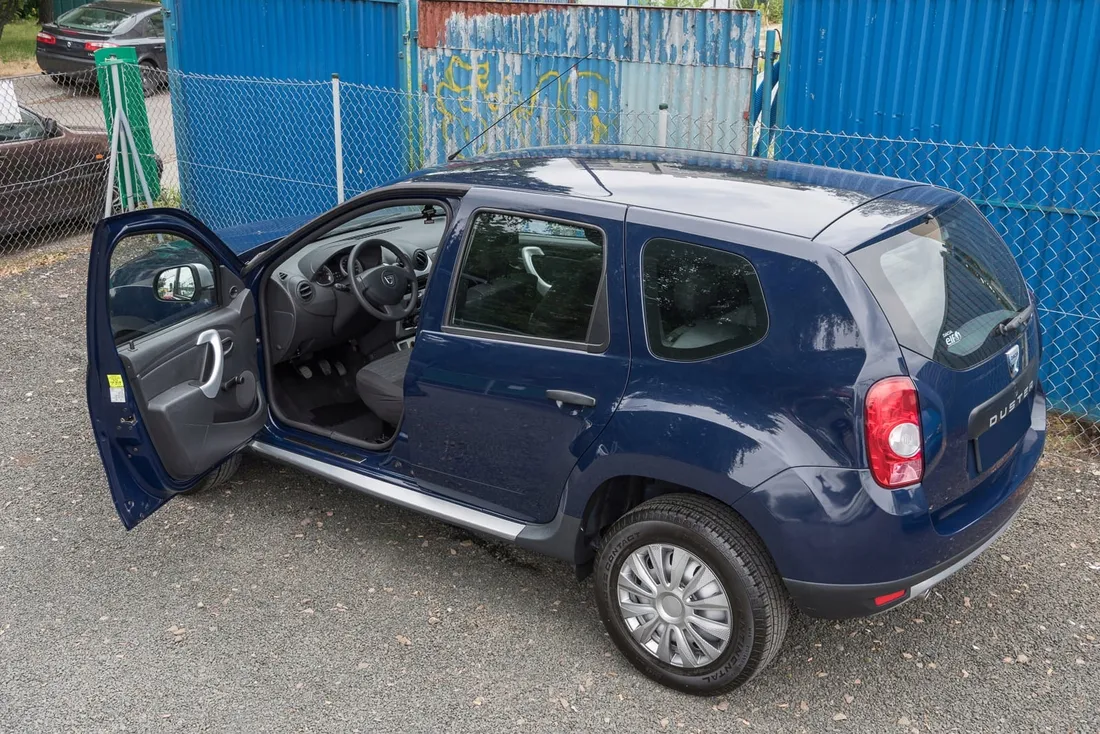 dacia-duster-2010-2017-listwy-progowe