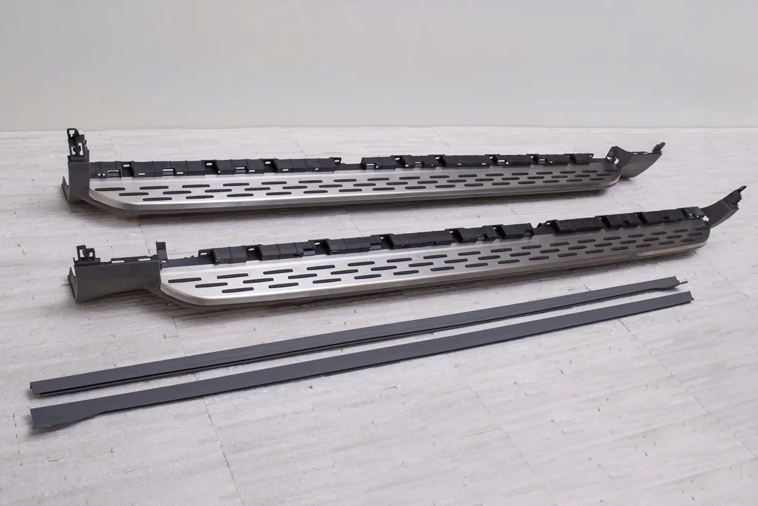 volvo-xc90-ii-2014-stopnie-boczne-progi-samochodowe-sruby