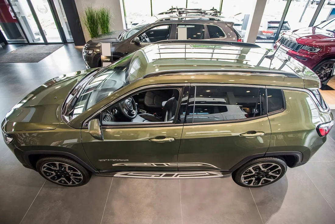 jeep-compass-ii-mp-2017-stopnie-boczne-progi-samochodowe-sruby