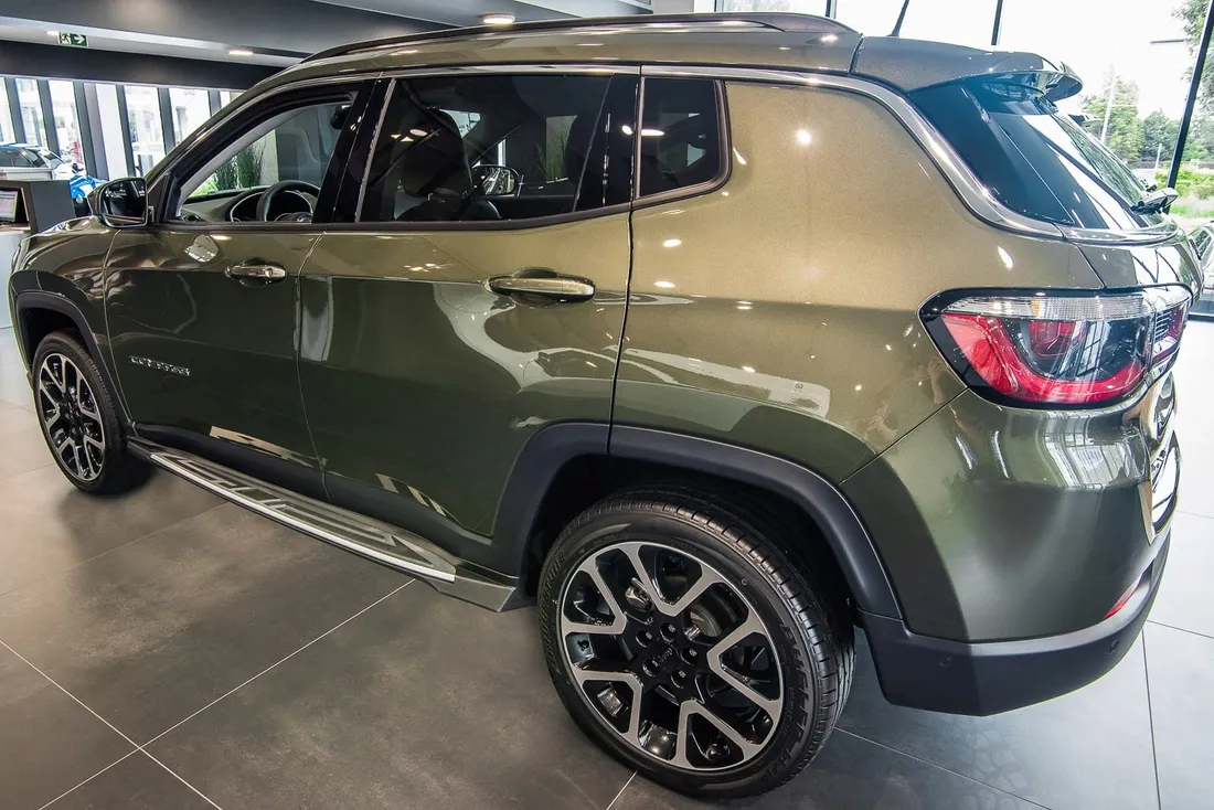 jeep-compass-ii-mp-2017-stopnie-boczne-progi-samochodowe-sruby