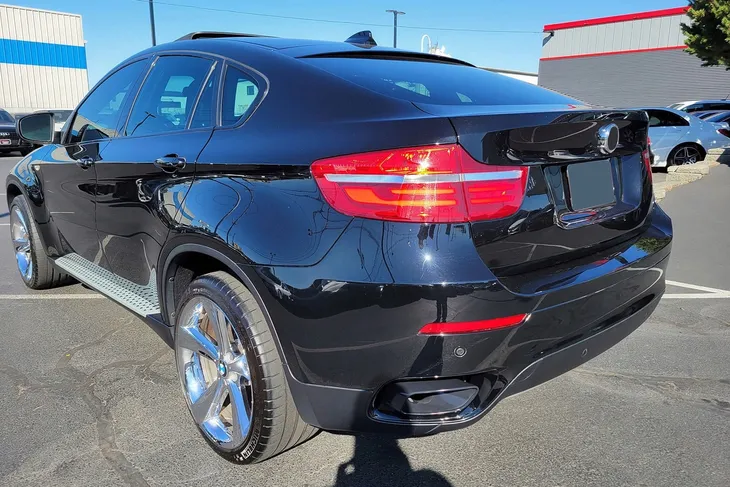 bmw-x6-e71-e72-2007-2014-stopnie-boczne-progi-samochodowe-sruby-typ-samochodu-4x4-suv-samochody-osobowe
