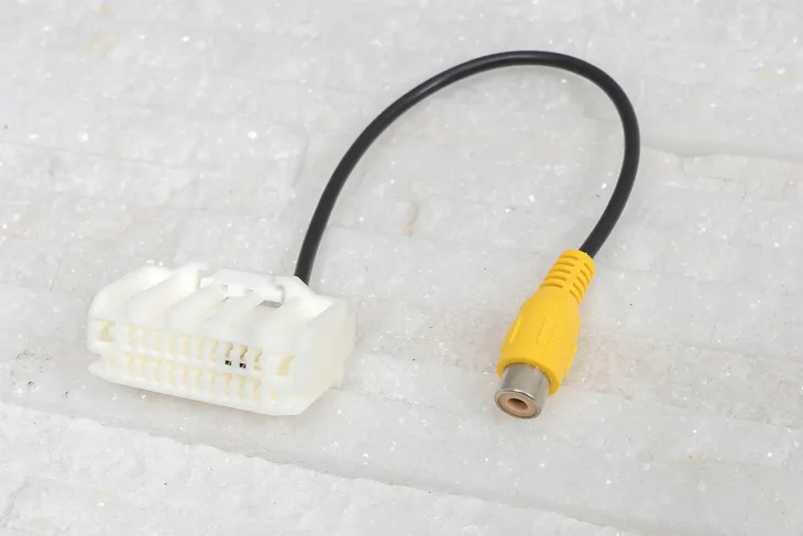 dodge-adapter-kamery-cofania-model-venus-ltd