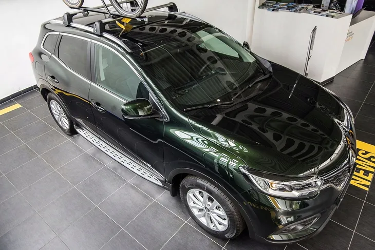 renault-kadjar-2015-2022-stopnie-boczne-progi-samochodowe-sruby-stan-nowy