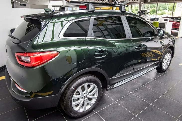 renault-kadjar-2015-2022-stopnie-boczne-progi-samochodowe-sruby-stan-nowy-numer-katalogowy-producenta-5905226118698