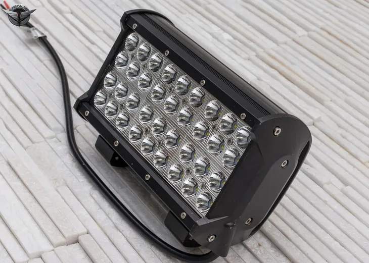 oswietlenie-samochodowe-36led-108w-typ-samochodu-samochody-osobowe