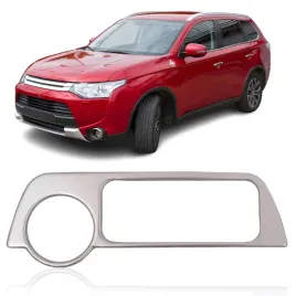 mitsubishi-outlander-iii-2012-satynowa-ramka-popielniczki
