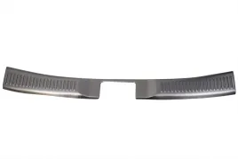suzuki-s-cross-listwa-progu-bagaznika-14