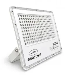 bialy-naswietlacz-led-200w-ip66-mocne-oswietlenie-zewnetrzne