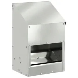 karmnik-dla-kur-z-metalu-srebrny-odporny-na-warunki-atmosferyczne-pojem