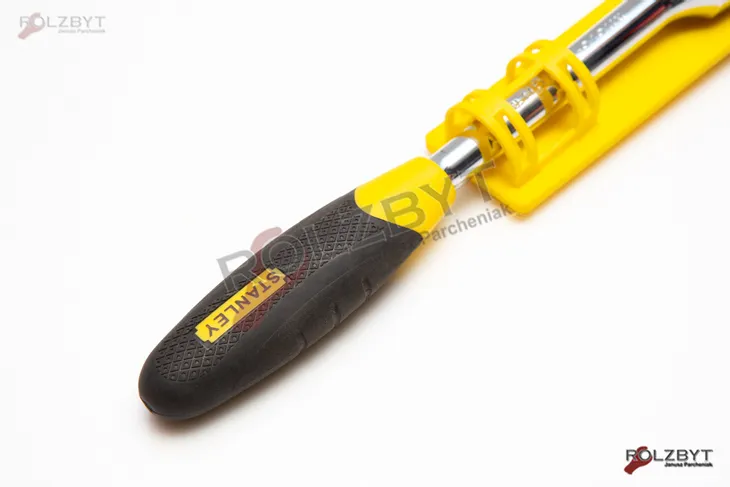 grzechotka-microtough-1-2-stanley-marka-stanley