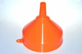 lejek-prosty-200-mm-2-9-l