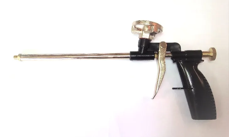 pistolet-do-pianki-corona