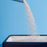 zwirek-dla-kota-catsan-hygiene-plus-20l-wlasciwosci-bezzapachowy-drobnoziarnisty-niezbrylajacy