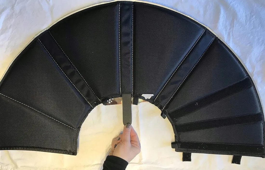 comfy-cone-rozmiar-m-czarny-medium-20-cm-czarny