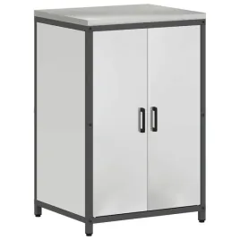nowoczesny-regal-kuchenny-ze-stali-elegancka-organizacja-przestrzeni