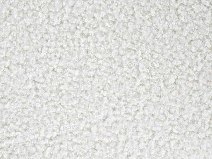 puf-kansas-boucle-bialy-szerokosc-mebla-38-cm