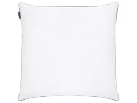 poduszka-trzykomorowa-teide-niska-kacze-piora-i-puch-80-x-80-cm-bialy
