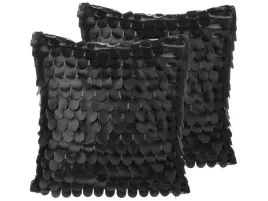 zestaw-2-poduszek-dekoracyjnych-lobelia-ekoskora-45-x-45-cm-czarny-jednoli