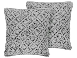 zestaw-2-poduszek-dekoracyjnych-kizkalesi-bawelna-45-x-40-cm-szary-wzor-g