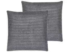 zestaw-2-poduszek-dekoracyjnych-aspidistra-welur-45-x-45-cm-szary-wzor-geo