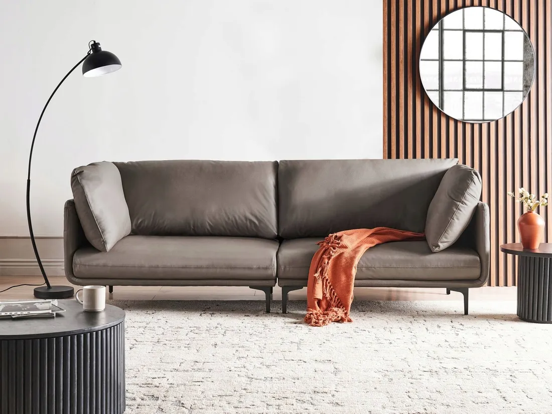 sofa-dla-3-osob-revsnes-ekoskora-brazowy