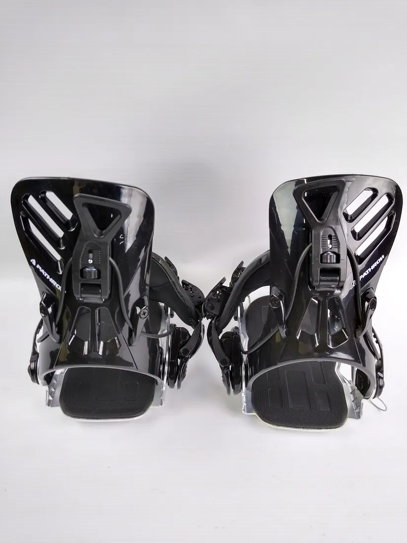 wiazania-snowboardowe-pathron-gt-split-l-outlet-stan-powystawowy