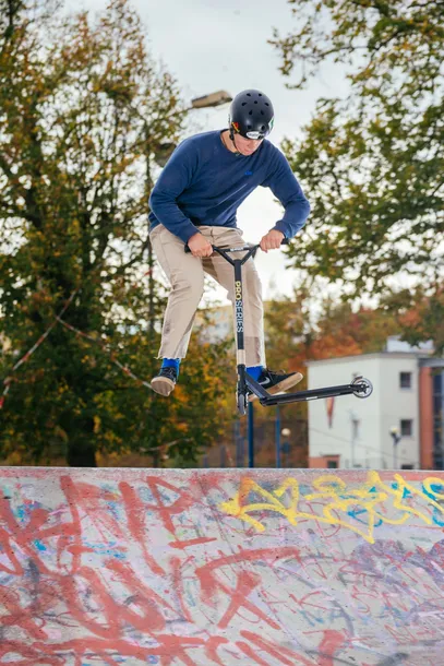 hulajnoga-stunt-raven-evolution-slick-lemon-100mm-twardosc-kol-88a