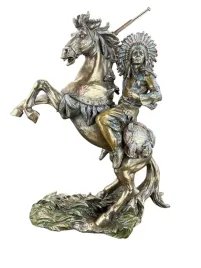 indianin-ze-strzelba-na-koniu-veronese-wu75819a4