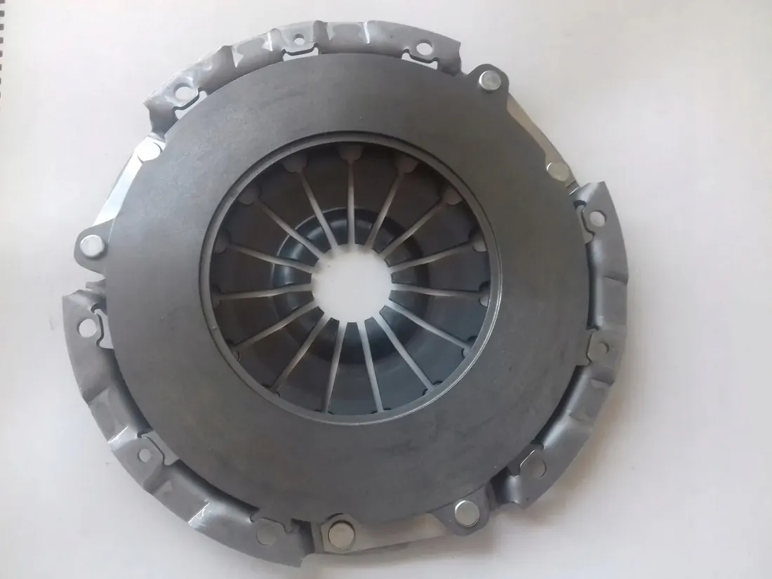 docisk-sprzegla-mazda-6-mpv-2002-07