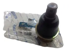 sworzen-wahacza-dolnego-kia-pregio-0k72a-34-510a