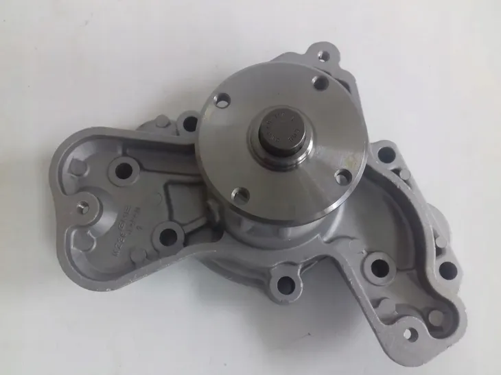 pompa-wody-mazda-929-hc-1987-91-producent-czesci-gmb