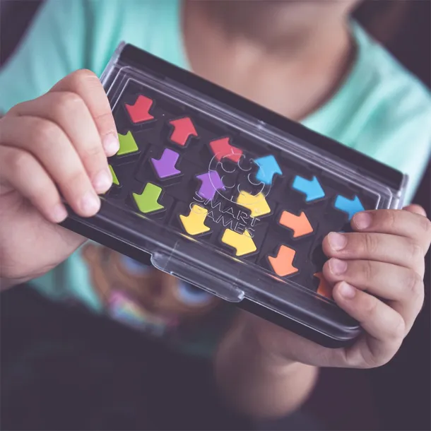 iq-arrows-gra-logiczna-smart-games-7-stan-nowy