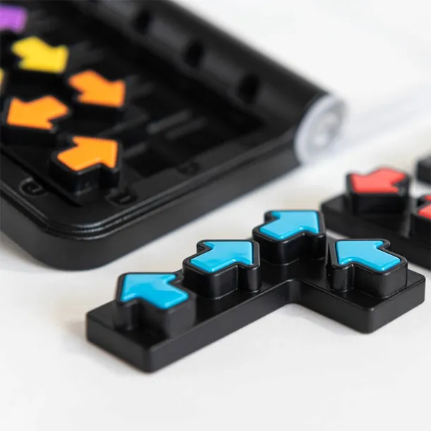 iq-arrows-gra-logiczna-smart-games-7-stan-nowy