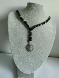 naszyjnik-korale-kompas-prezent-material-stal
