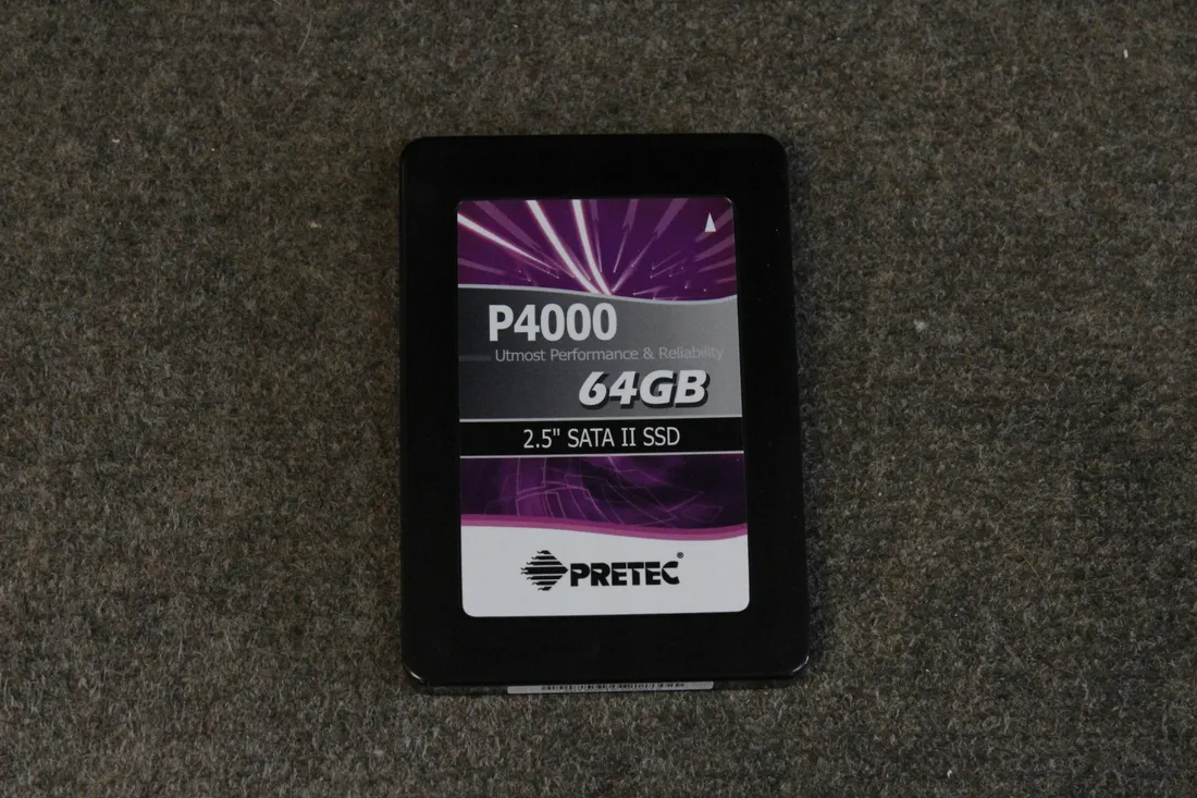 dysk-ssd-64gb-25-sata-or-mix-stan-powystawowy