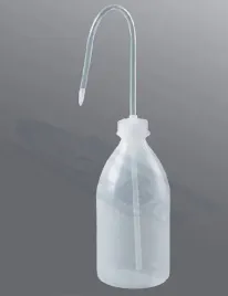 tryskawka-pp-1000ml-z-nasadka-gl63